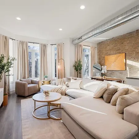 Luxury 2Br Condo In Wicker Park